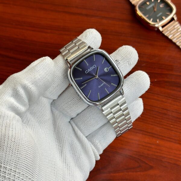 Casio quartz watch vintage