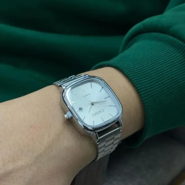Casio quartz watch vintage